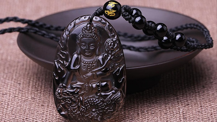 Đeo tượng Phật trên người: Nên hay không, liệu có bị coi là phạm kỵ?