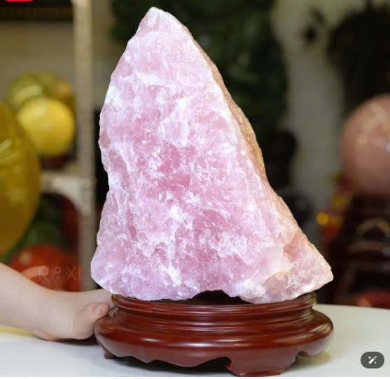 CUỘC ĐẤT, NGÔI NHÀ RƠI VÀO THẾ \